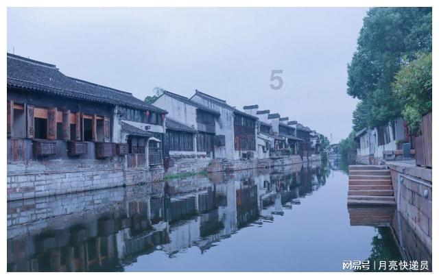 赵丽颖全素颜接受采访, 一个完全没有偶像包袱的明星